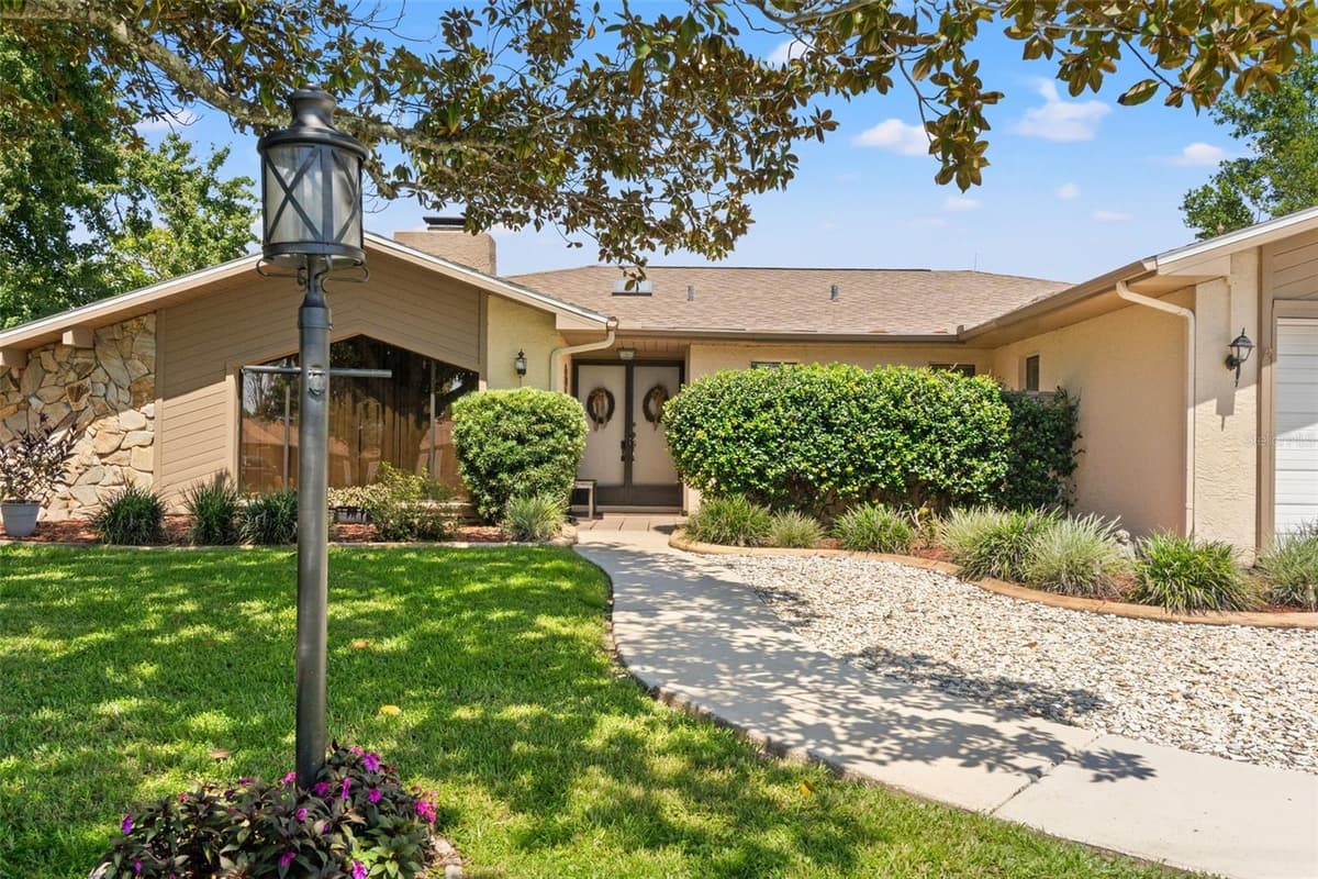 2278 ARDENWOOD DRIVE — photo 2 of 42