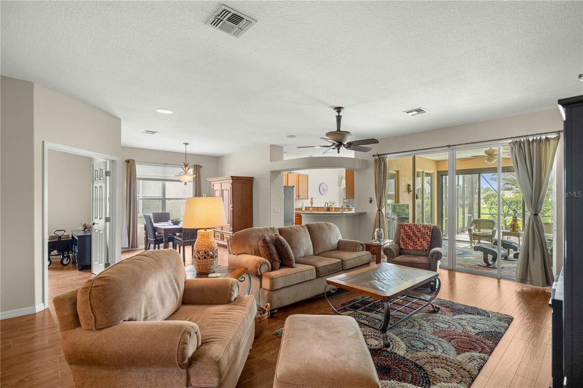 15862 13TH CIRCLE — photo 5 of 48