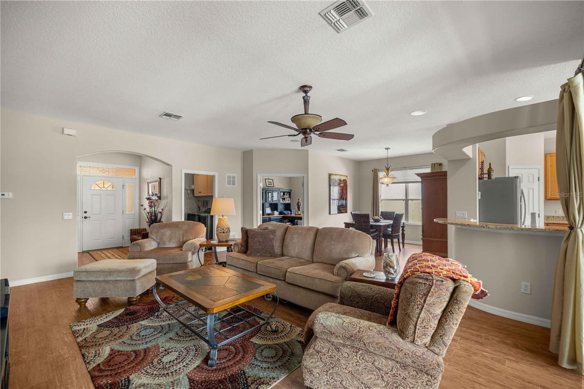 15862 13TH CIRCLE — photo 7 of 48