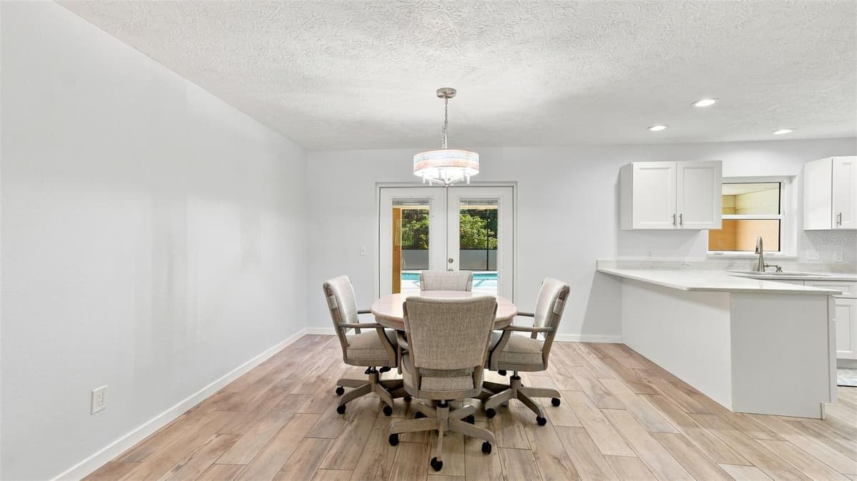 11820 FISHERMAN LANE — photo 15 of 45