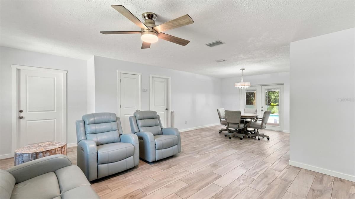 11820 FISHERMAN LANE — photo 17 of 45