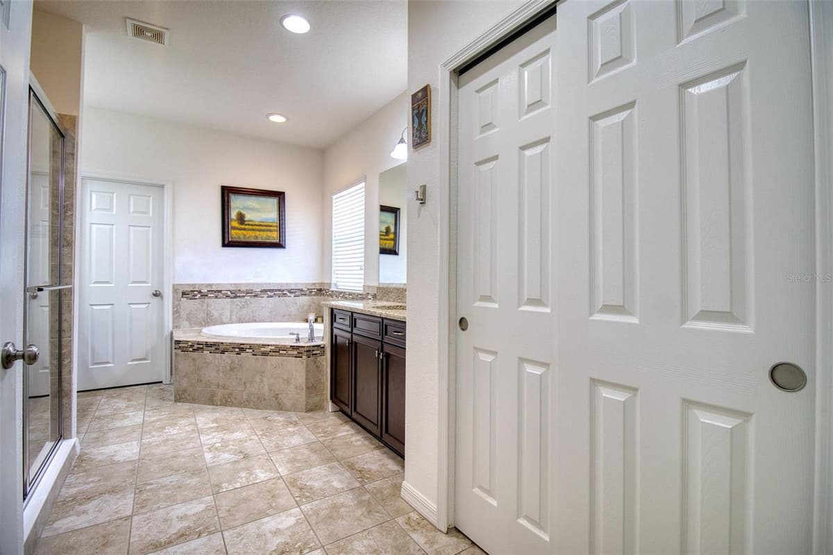 26888 FIDDLEWOOD LOOP — photo 36 of 73
