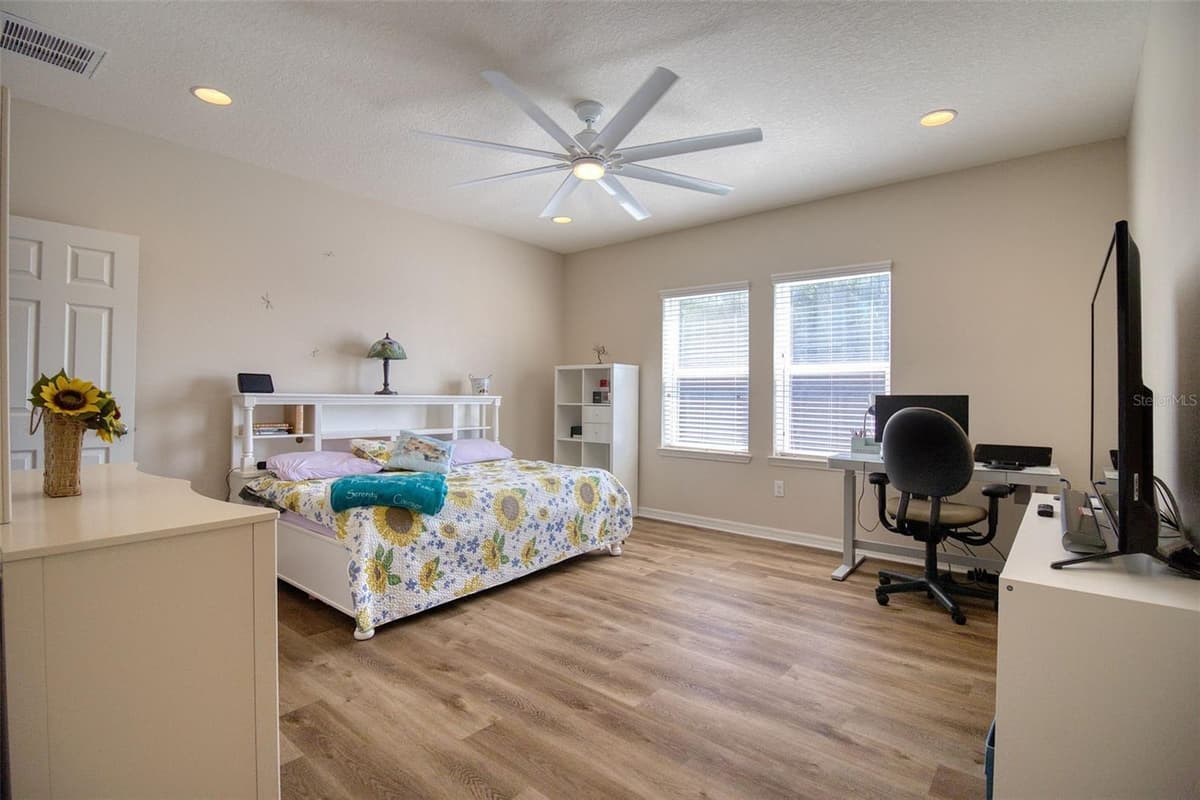 26888 FIDDLEWOOD LOOP — photo 40 of 73