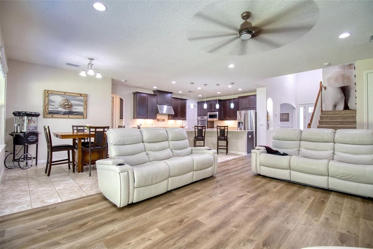 26888 FIDDLEWOOD LOOP — photo 15 of 73