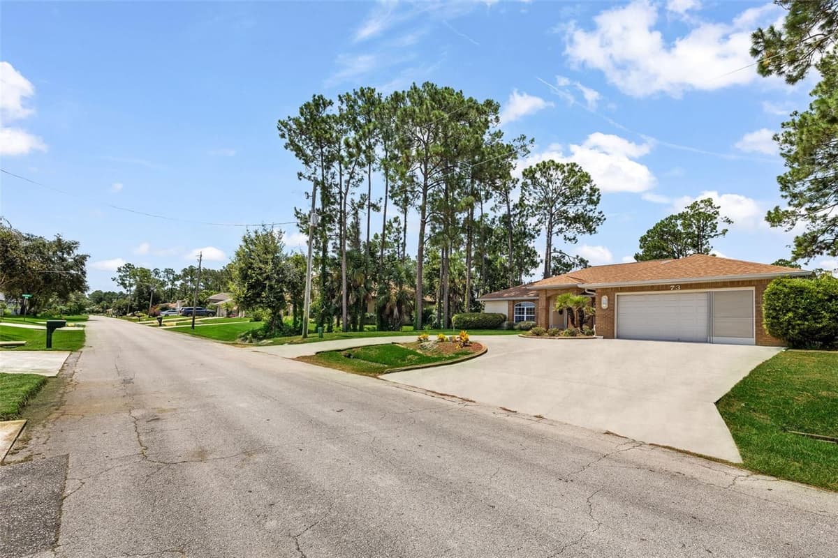 73 WATERS DRIVE — photo 44 of 76