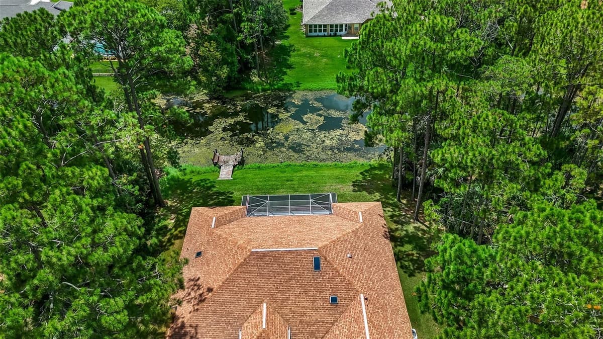 73 WATERS DRIVE — photo 10 of 76