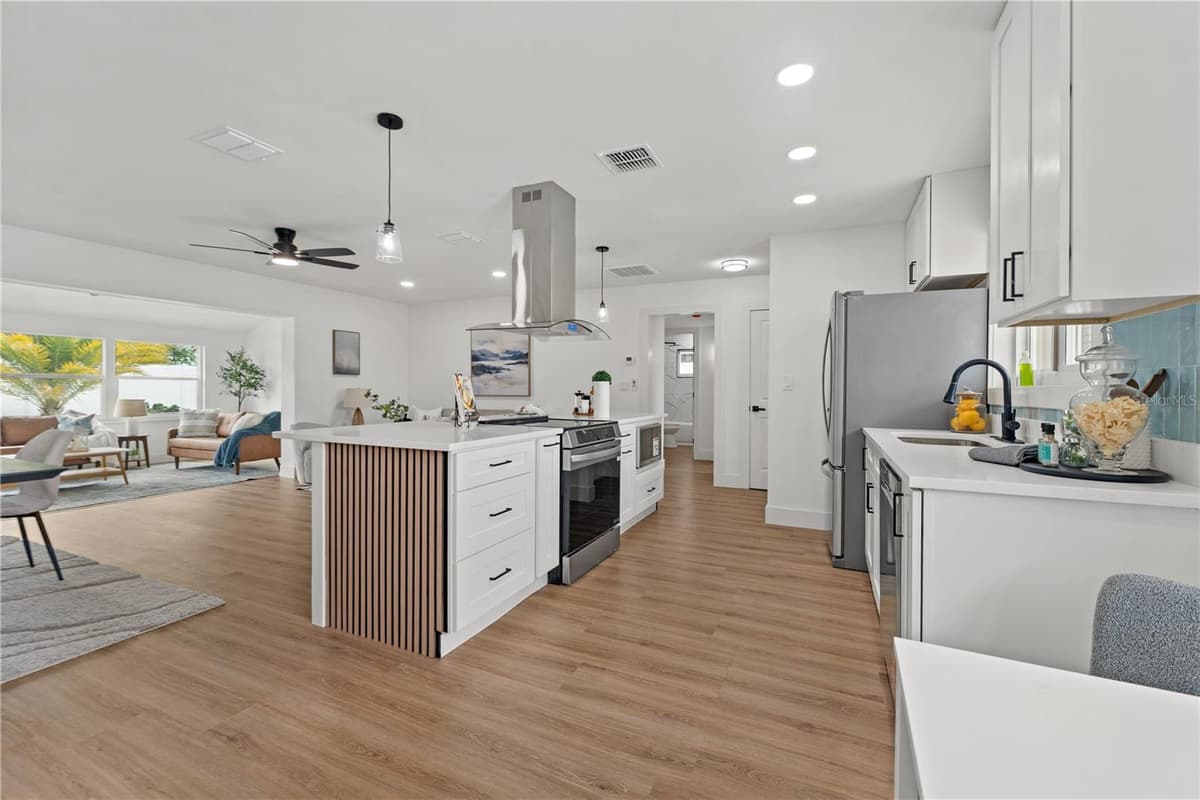 1406 SETON HALL DRIVE — photo 9 of 48