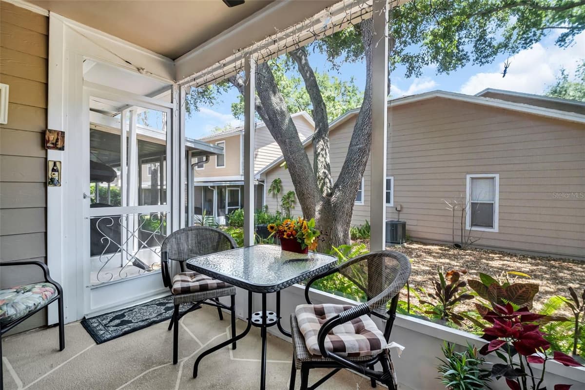 3067 POINTER DRIVE — photo 20 of 28