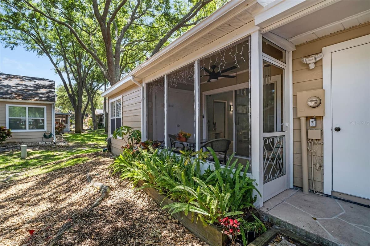 3067 POINTER DRIVE — photo 22 of 28