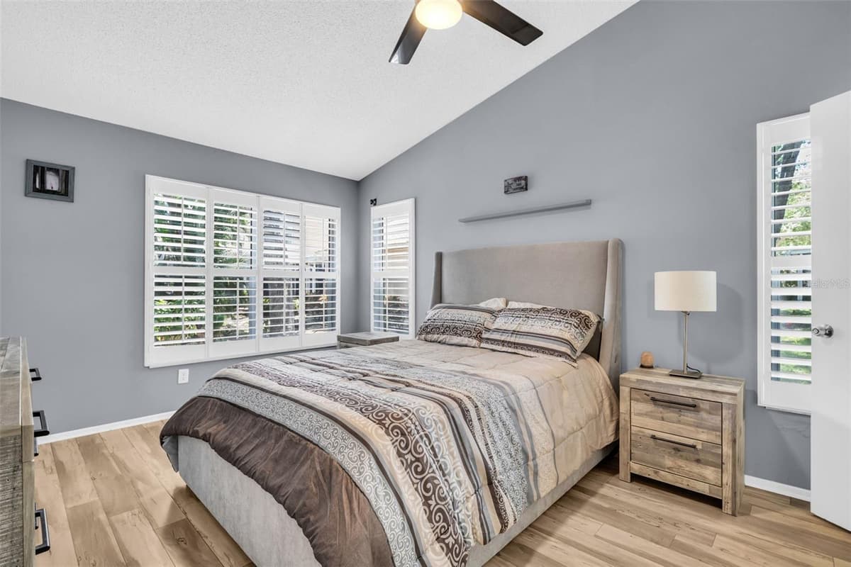 3067 POINTER DRIVE — photo 9 of 28