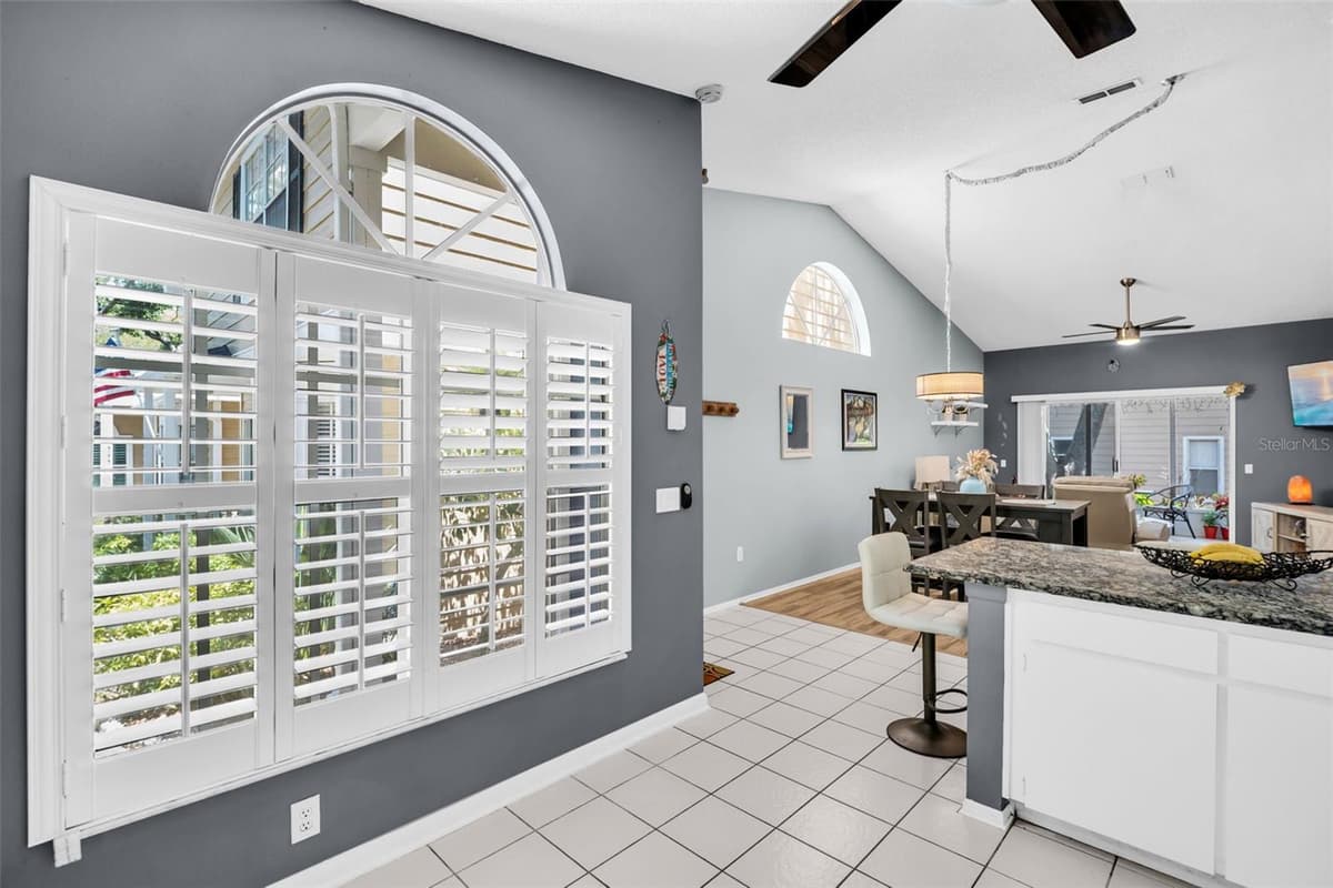 3067 POINTER DRIVE — photo 5 of 28