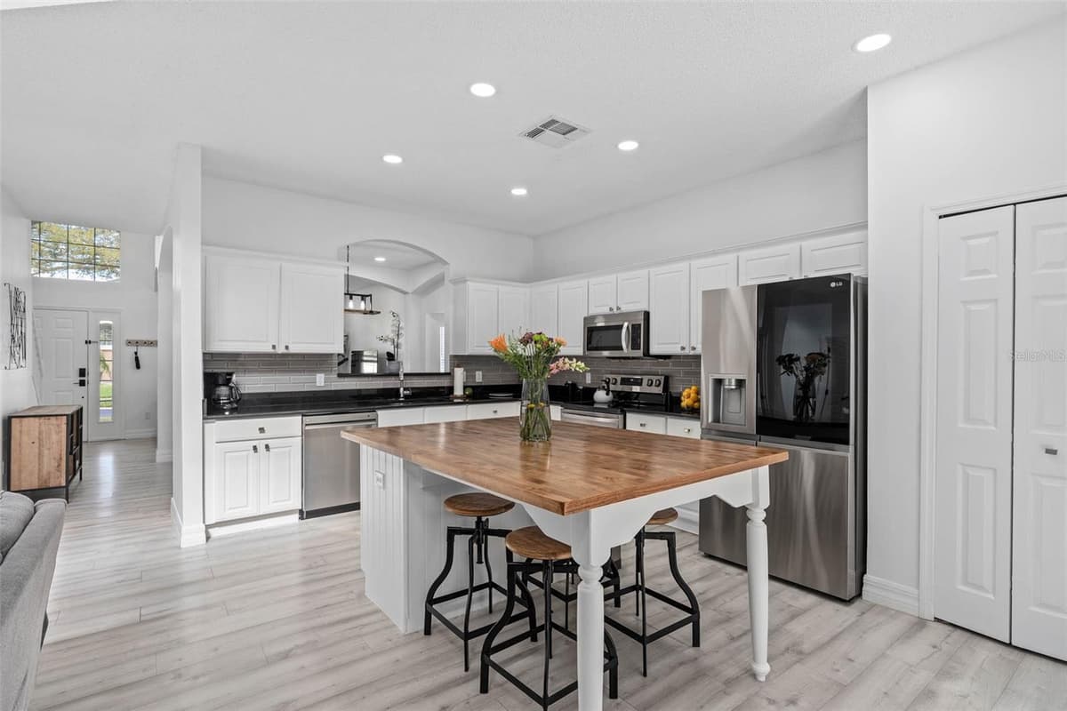 8452 SECRET KEY COVE — photo 15 of 89