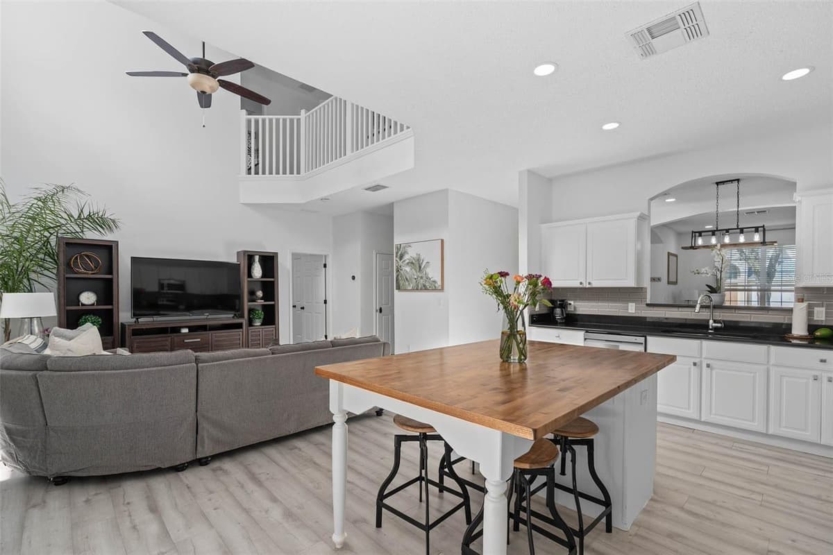 8452 SECRET KEY COVE — photo 14 of 89