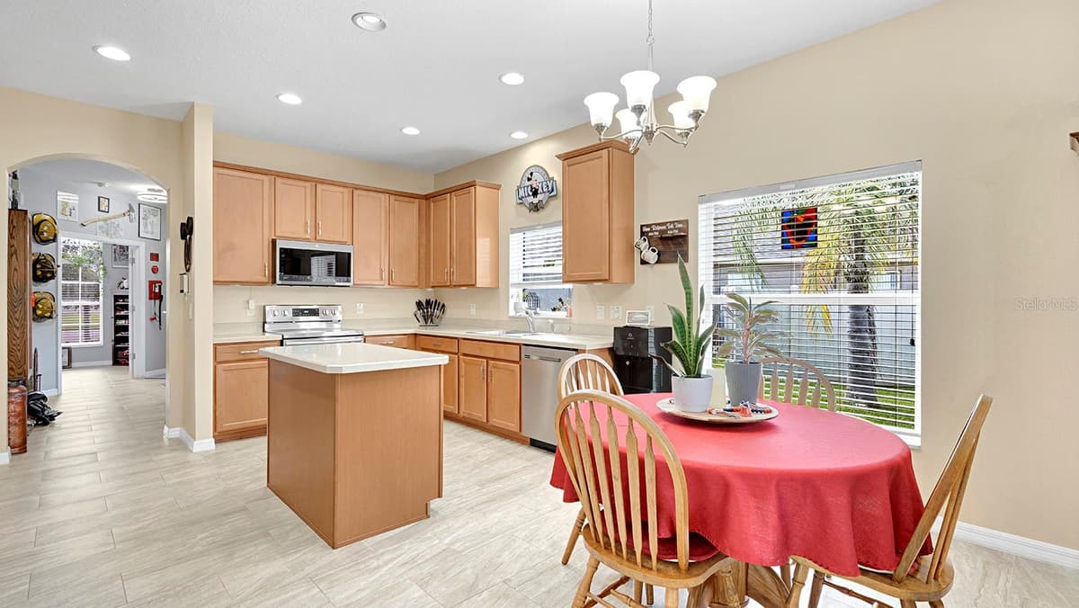 3605 DAYDREAM PLACE — photo 13 of 60