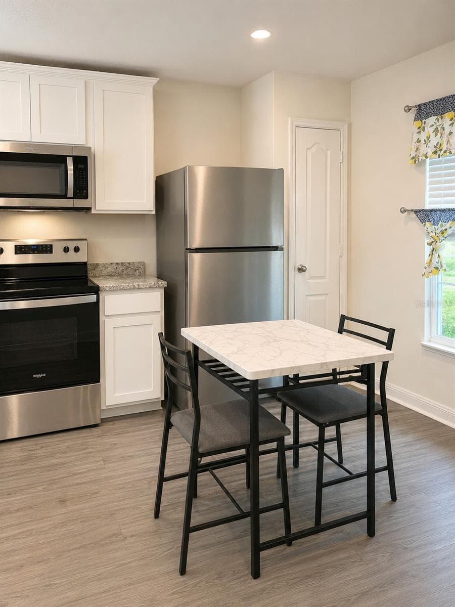 29 HERRING COURT — photo 4 of 14