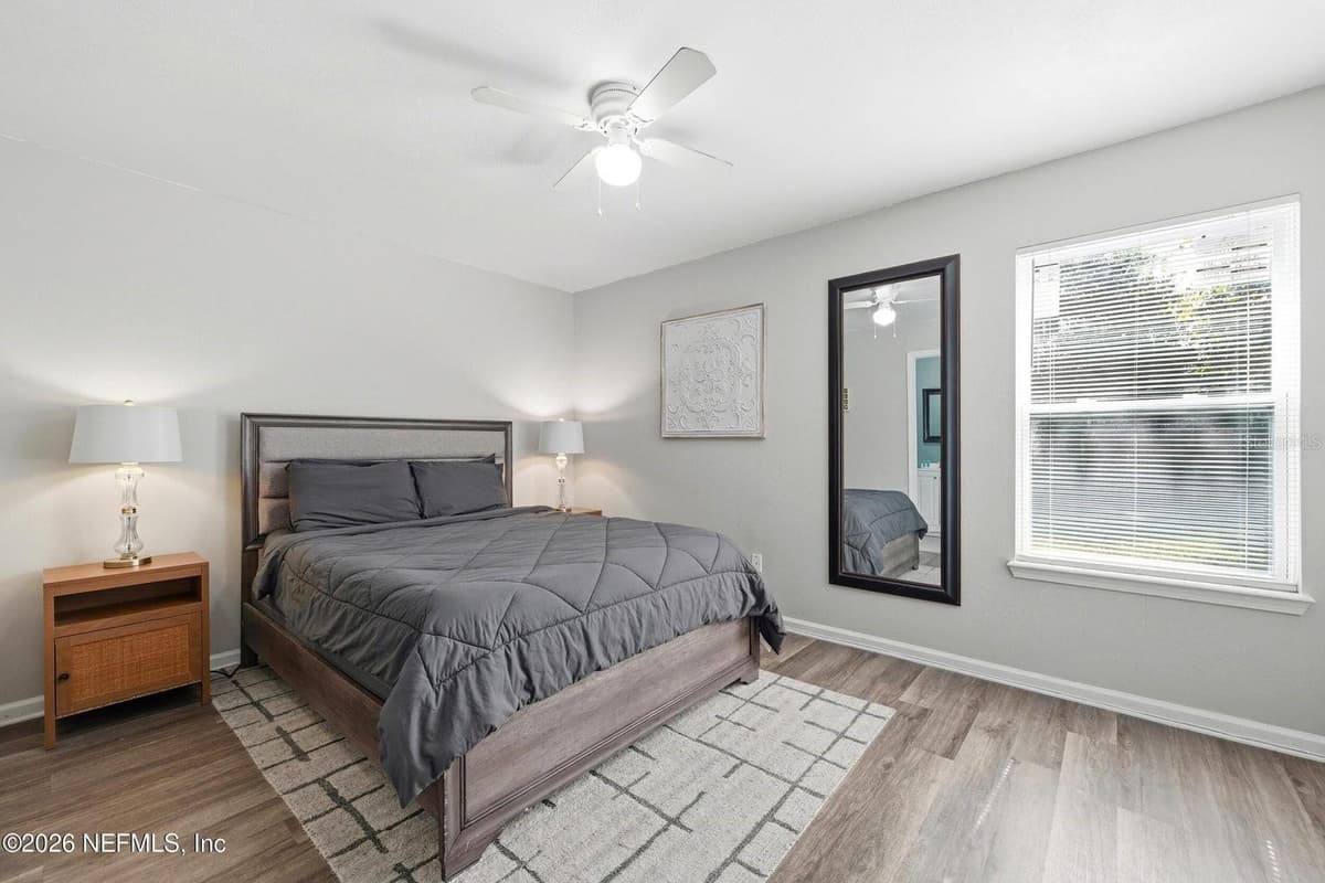 1233 VAN BUREN STREET — photo 15 of 33