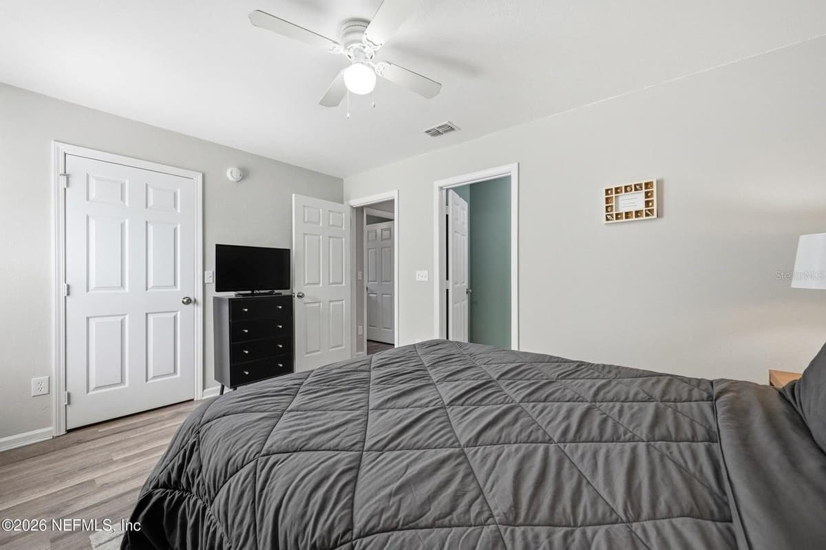 1233 VAN BUREN STREET — photo 17 of 33