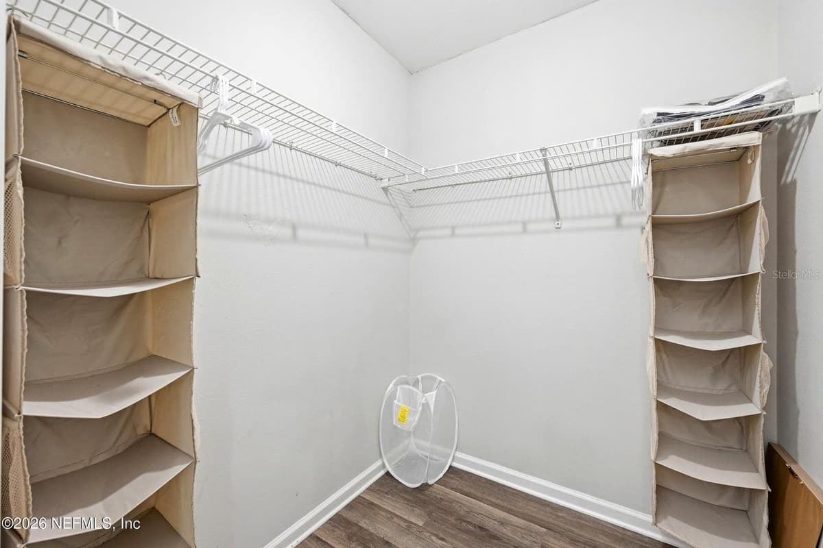 1233 VAN BUREN STREET — photo 18 of 33