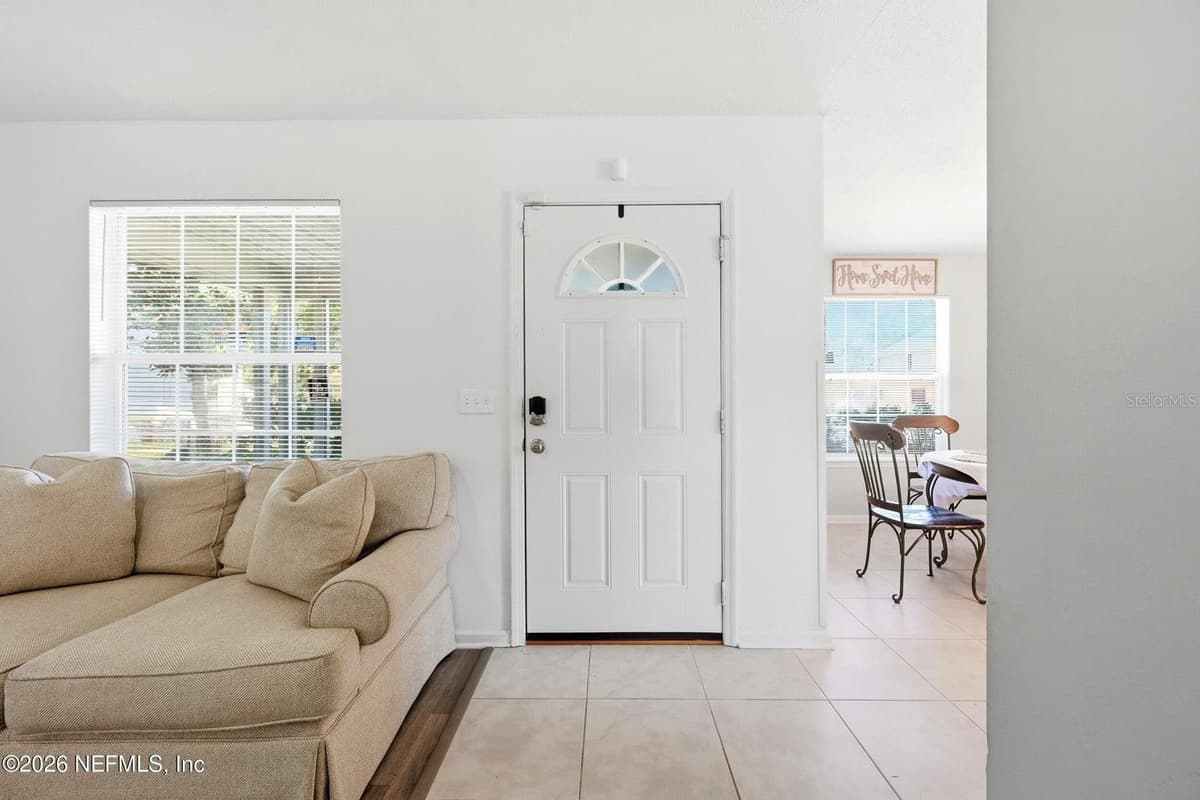 1233 VAN BUREN STREET — photo 4 of 33