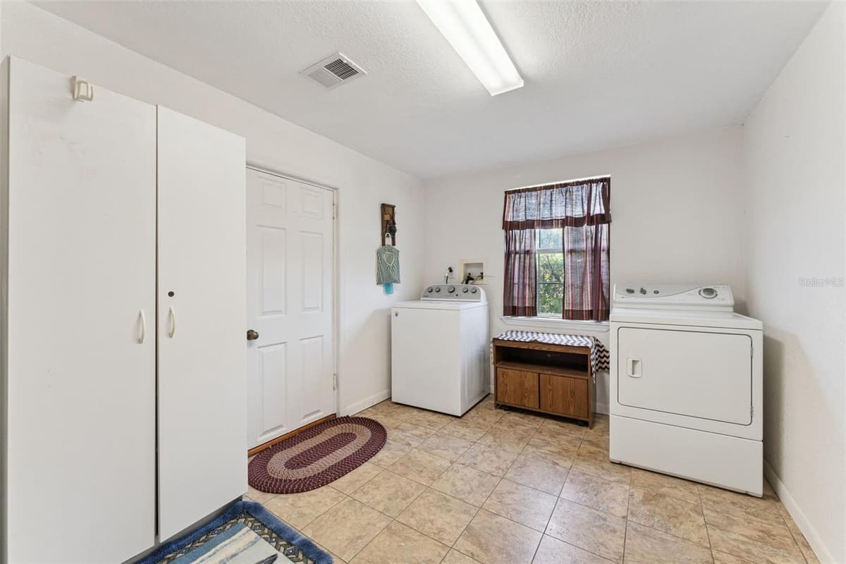 17561 COUNTY ROAD 455 — photo 21 of 44