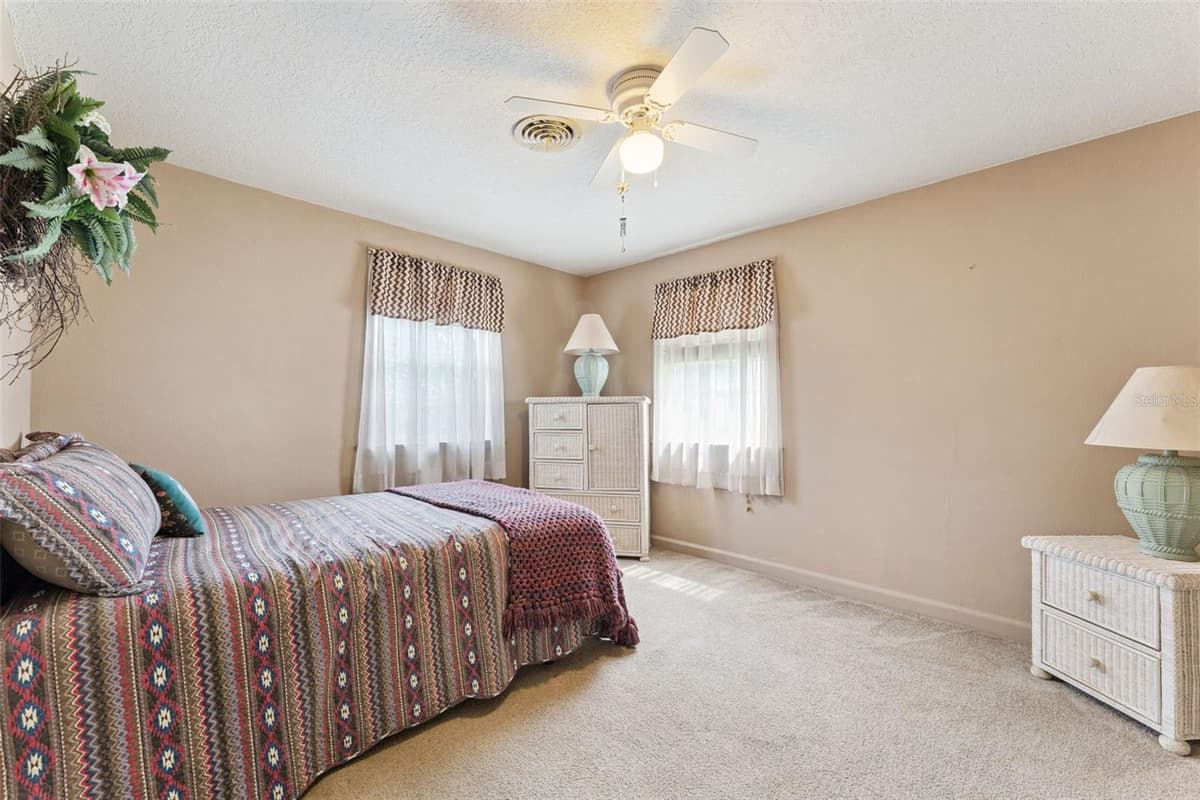 17561 COUNTY ROAD 455 — photo 19 of 44