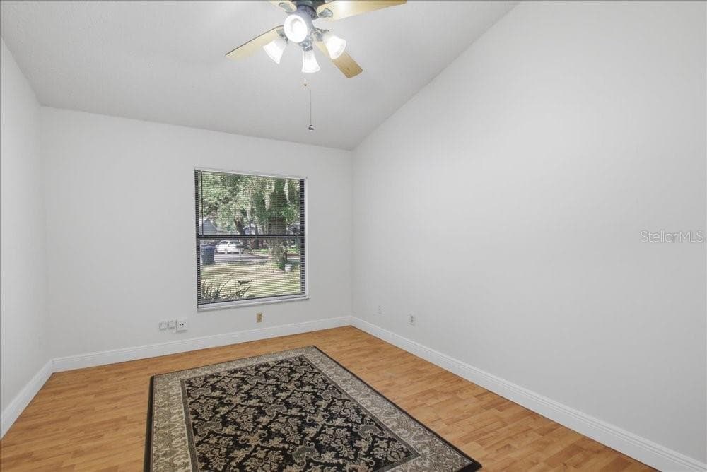 5513 CAURUS COURT — photo 20 of 33