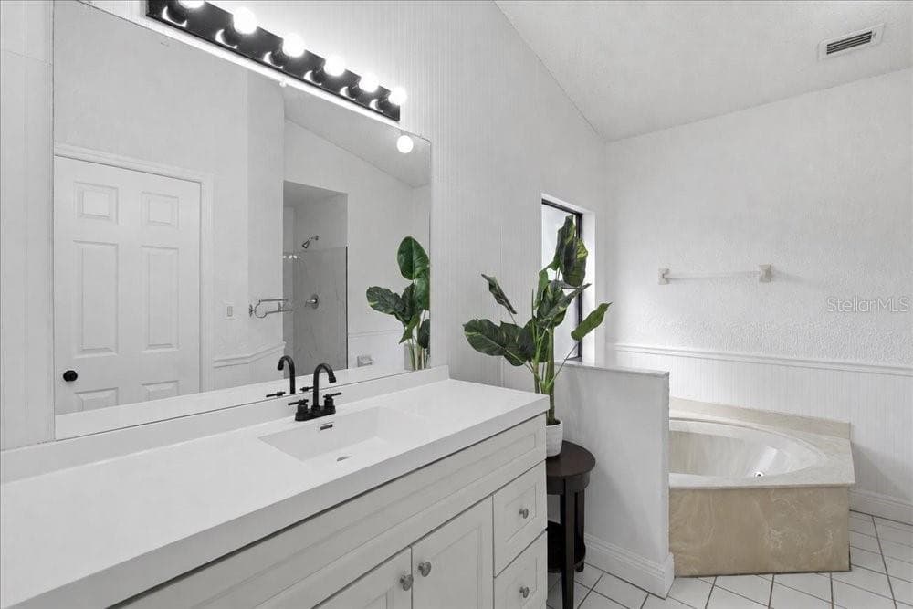 5513 CAURUS COURT — photo 13 of 33