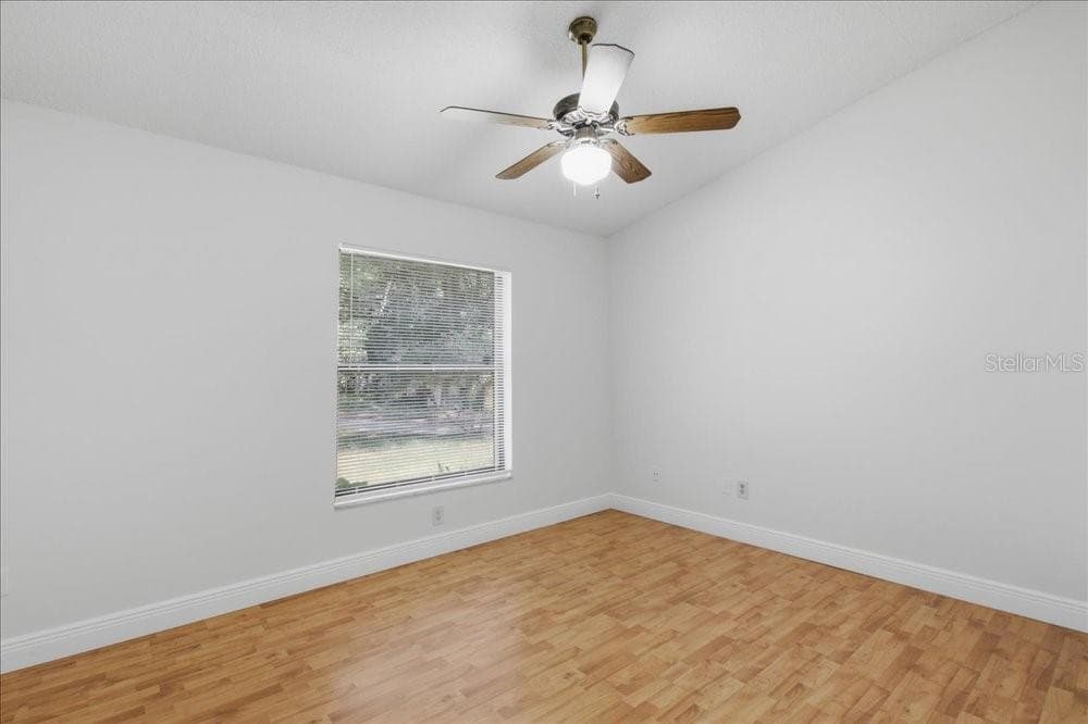 5513 CAURUS COURT — photo 21 of 33
