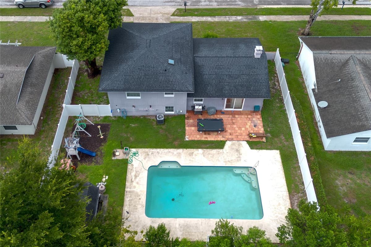 103 CASHEW COURT — photo 17 of 20