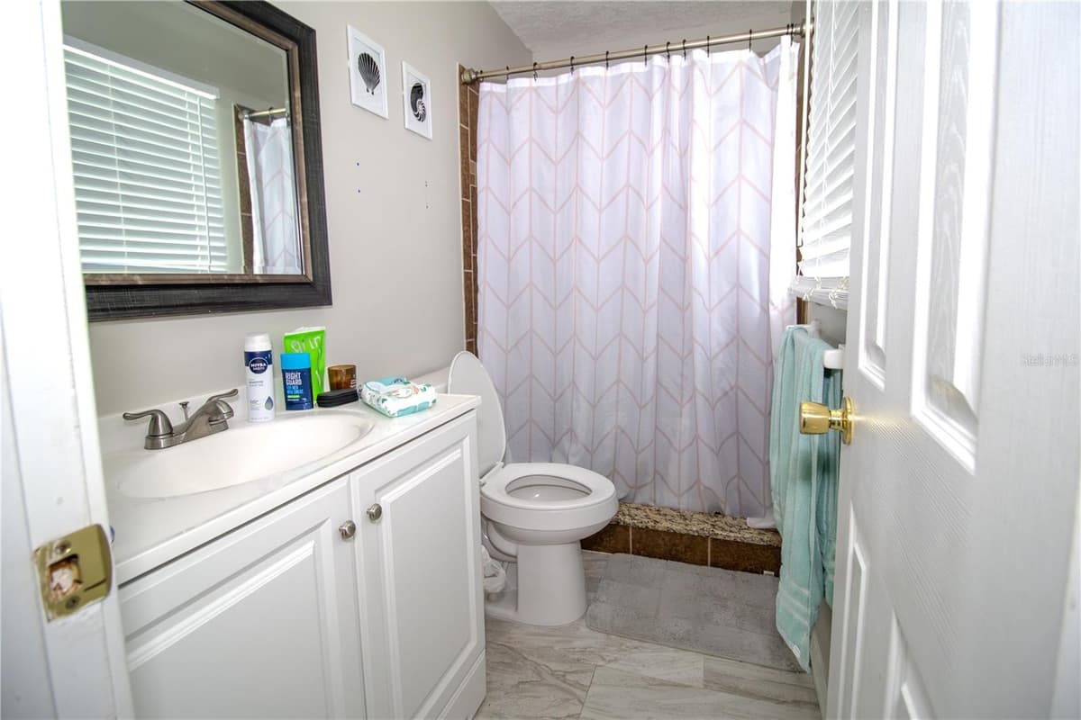 103 CASHEW COURT — photo 16 of 20