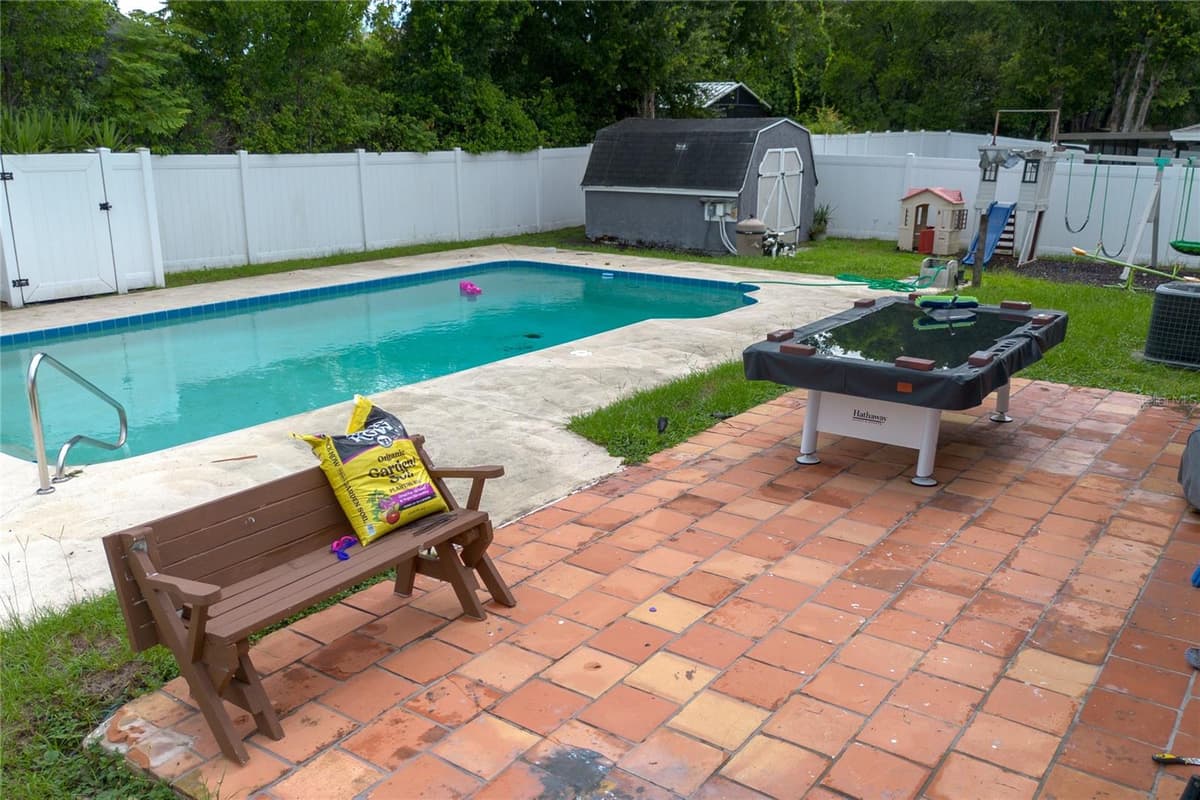 103 CASHEW COURT — photo 18 of 20