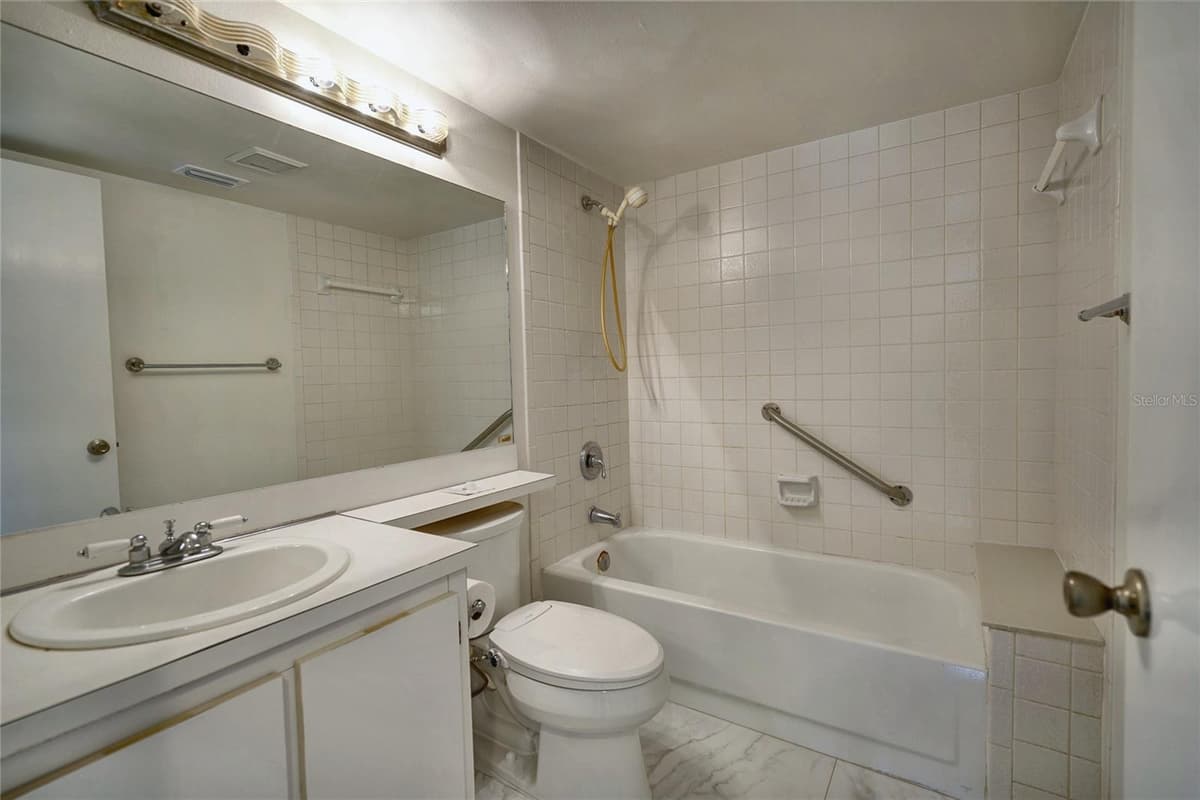 1716 PINE RIDGE ROAD — photo 15 of 24