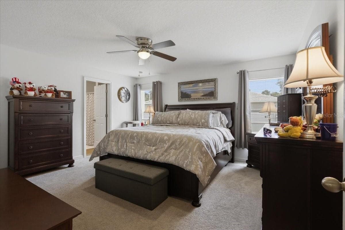 16 PICKWOOD PLACE — photo 33 of 61