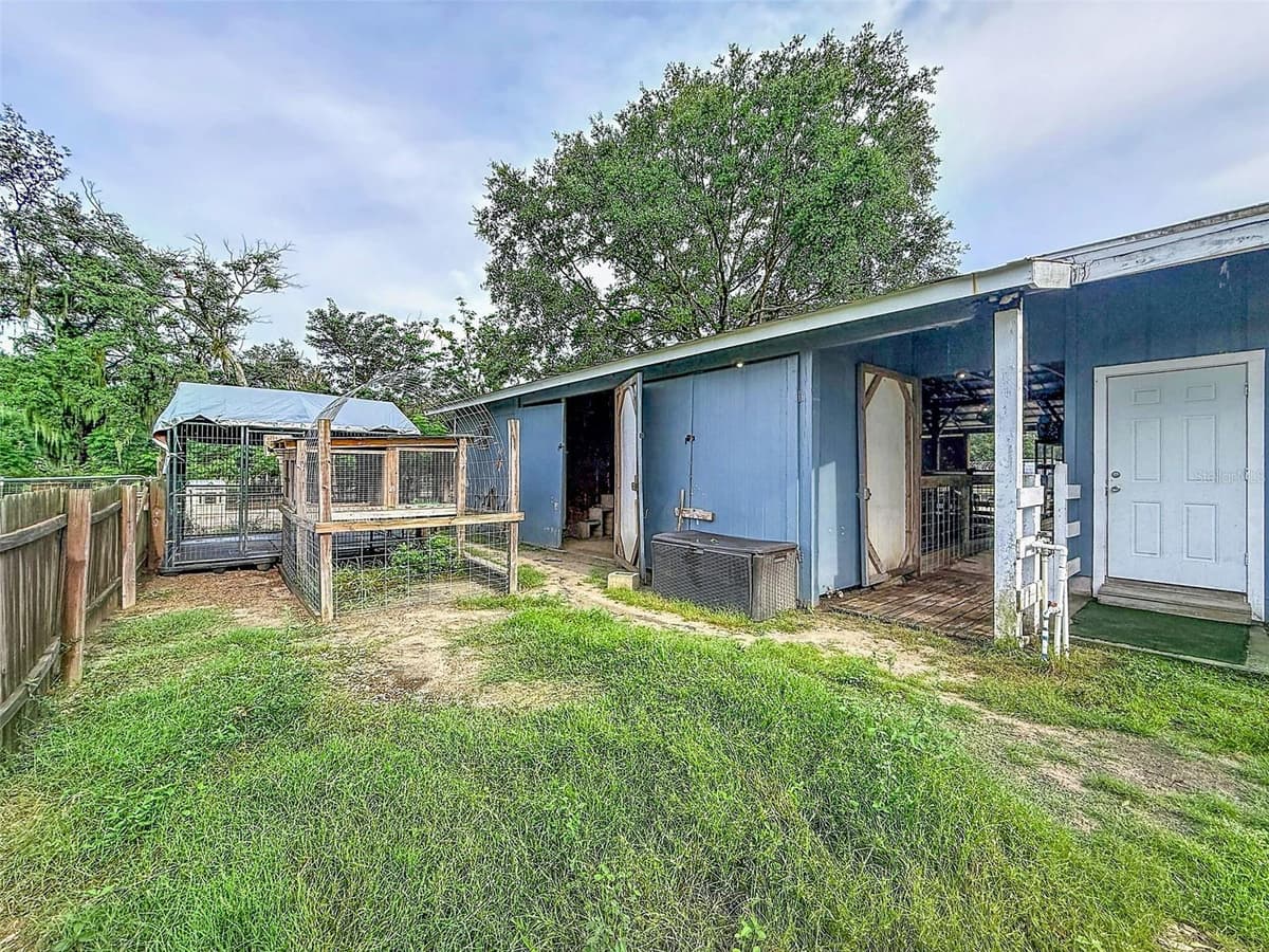 16736 POWERLINE ROAD — photo 35 of 79