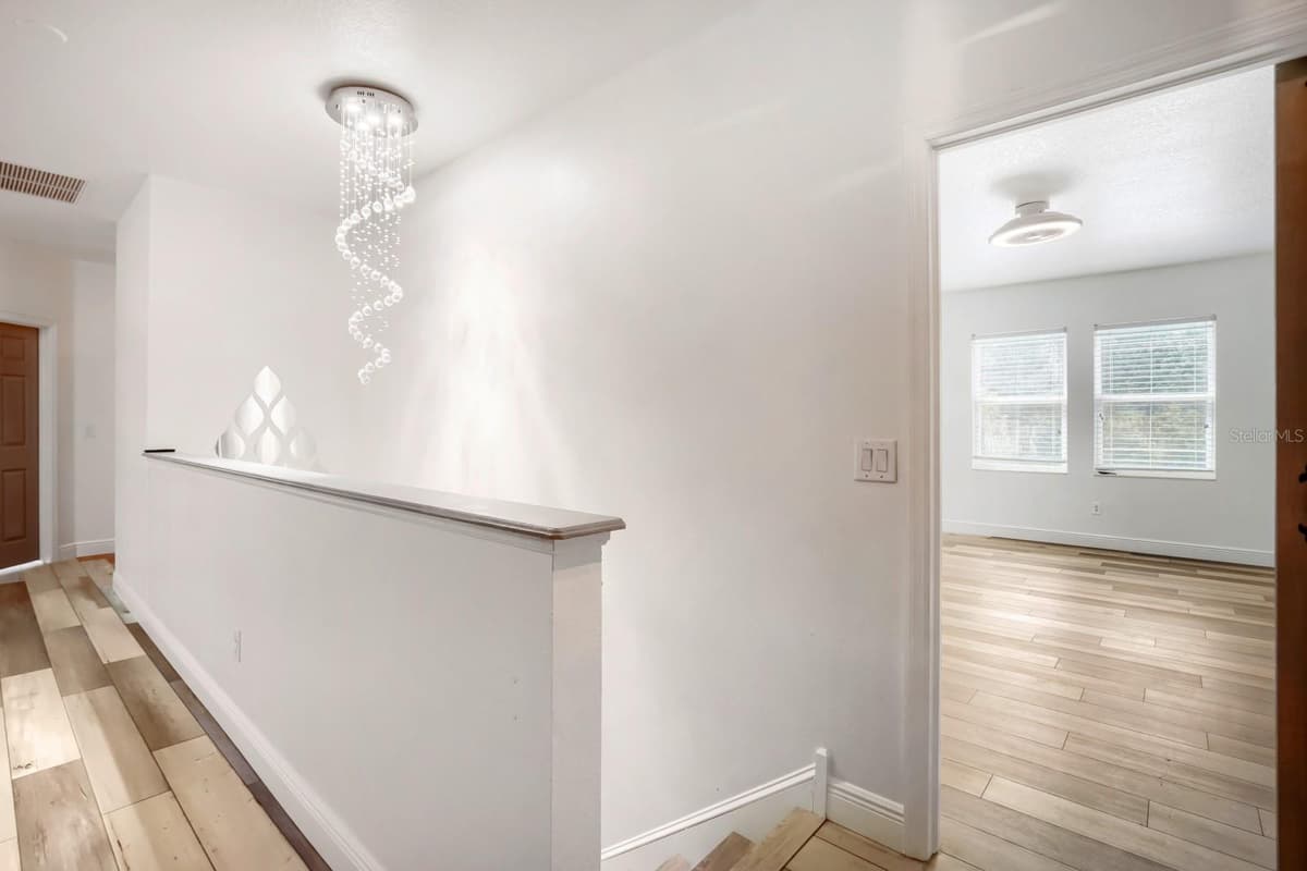 3951 PACENTE LOOP — photo 7 of 31