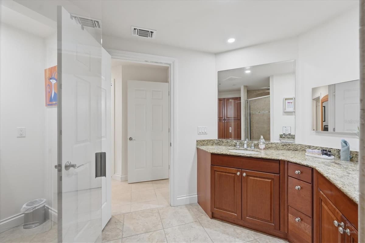 8111 LAKEWOOD MAIN STREET — photo 31 of 72