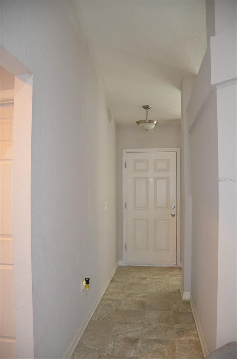 9916 56TH AVENUE — photo 5 of 30