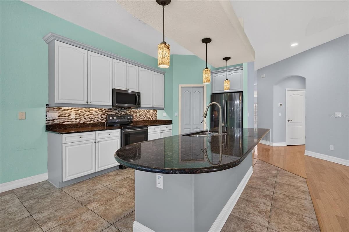 1652 CITRINE TRAIL — photo 16 of 56