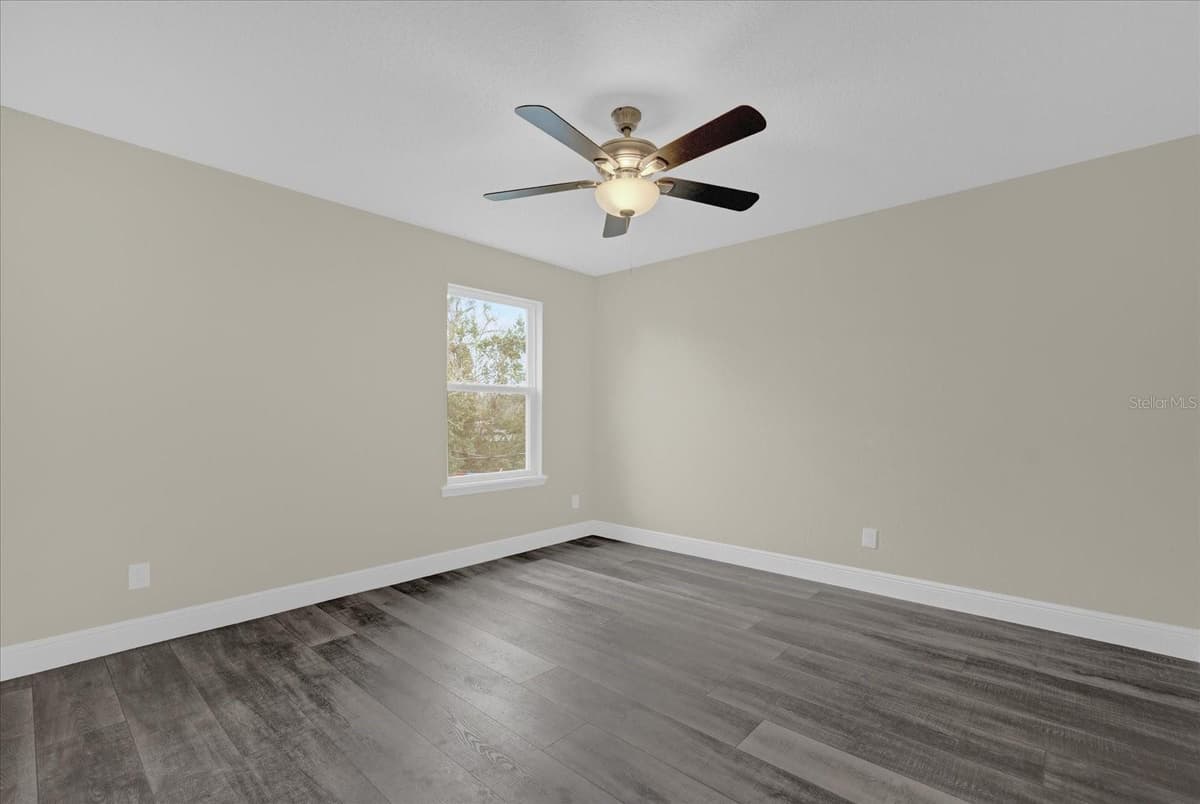 3778 MARTIN STREET — photo 13 of 33