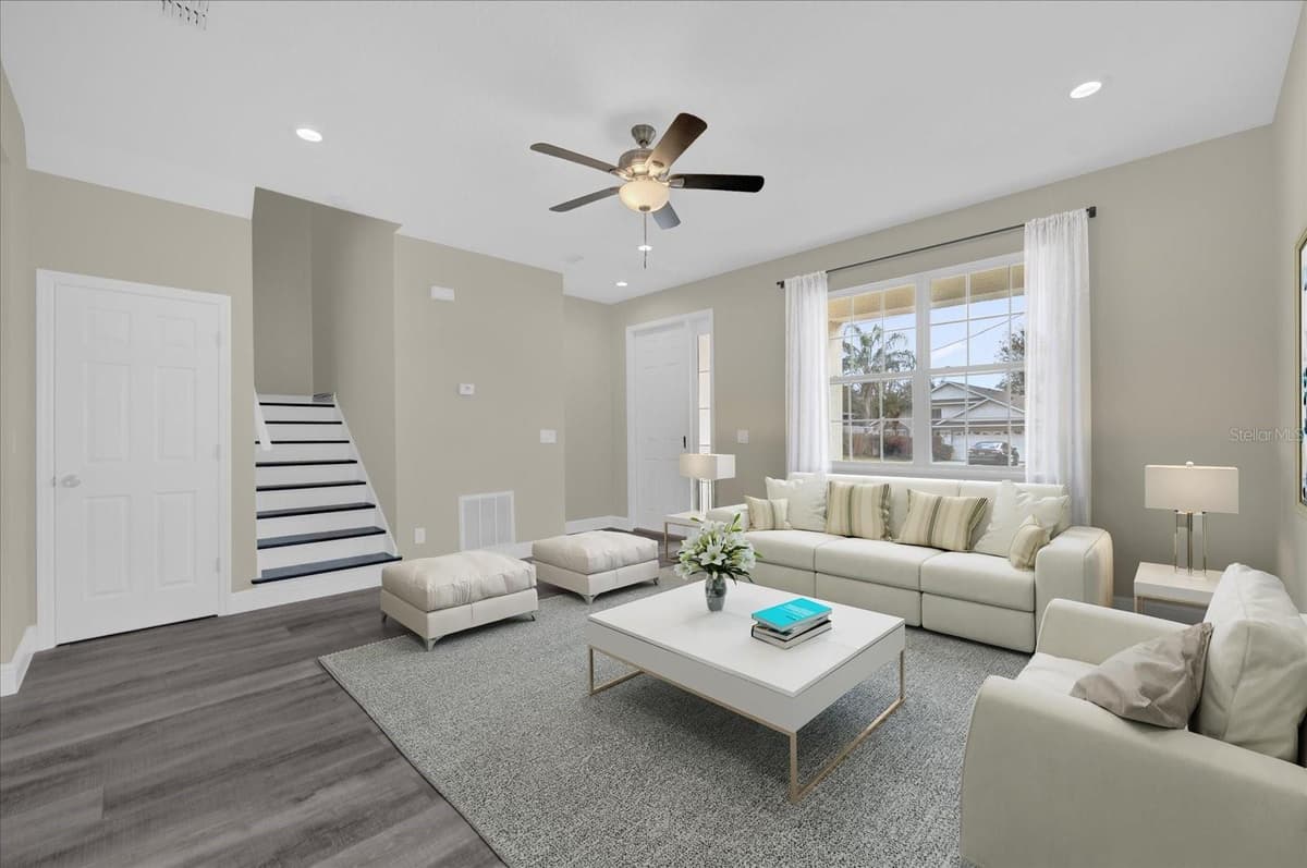 3778 MARTIN STREET — photo 3 of 33