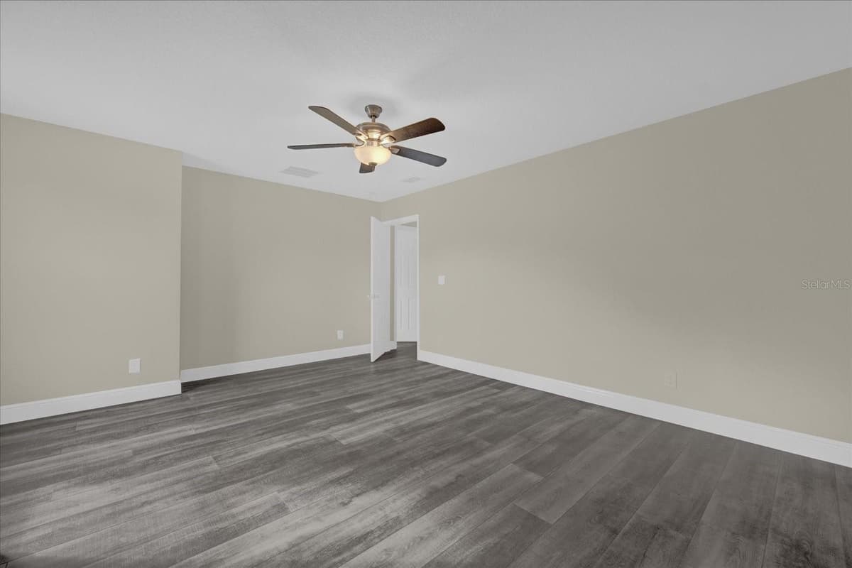 3778 MARTIN STREET — photo 20 of 33