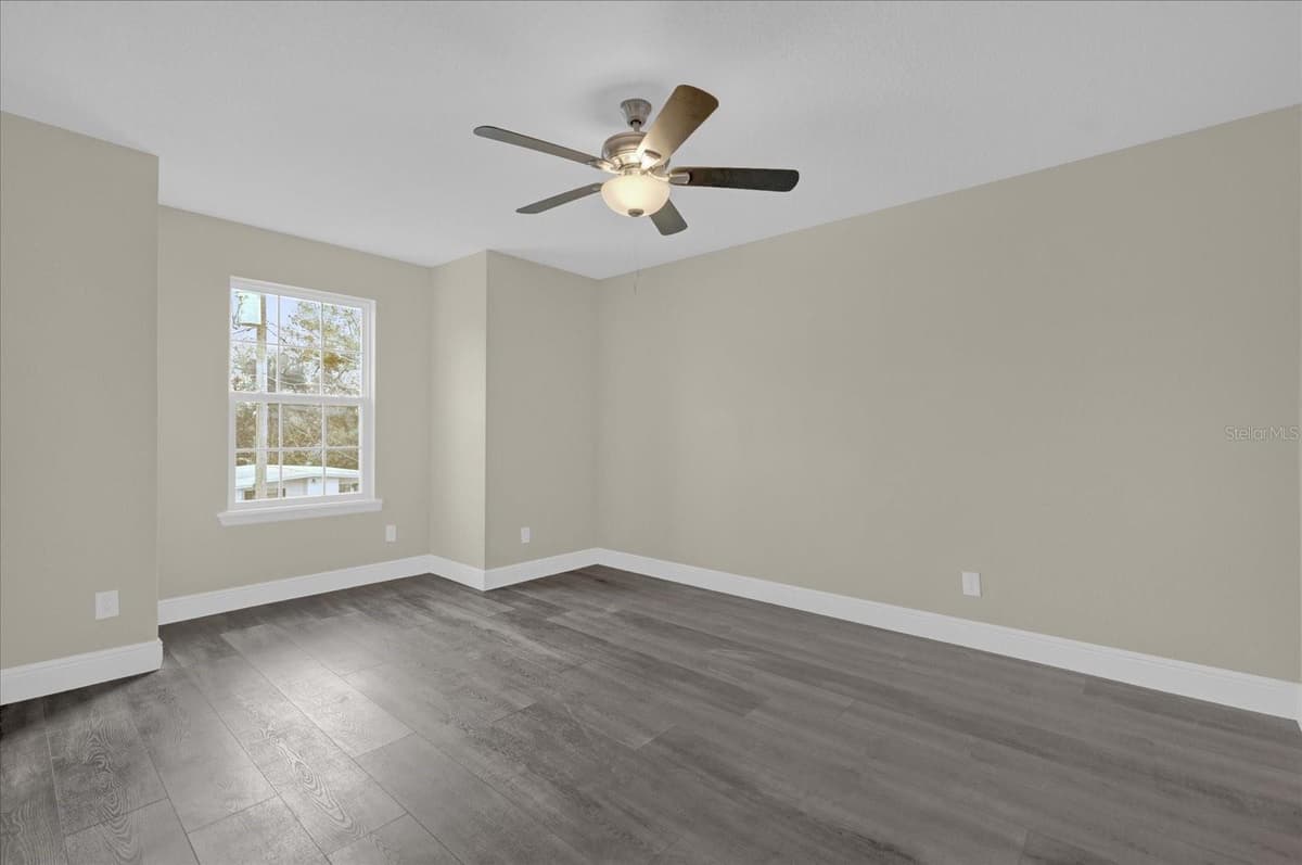 3778 MARTIN STREET — photo 17 of 33