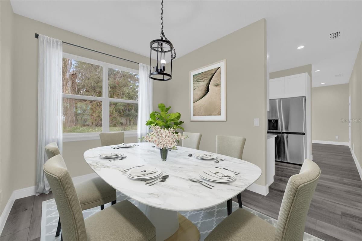 3778 MARTIN STREET — photo 4 of 33