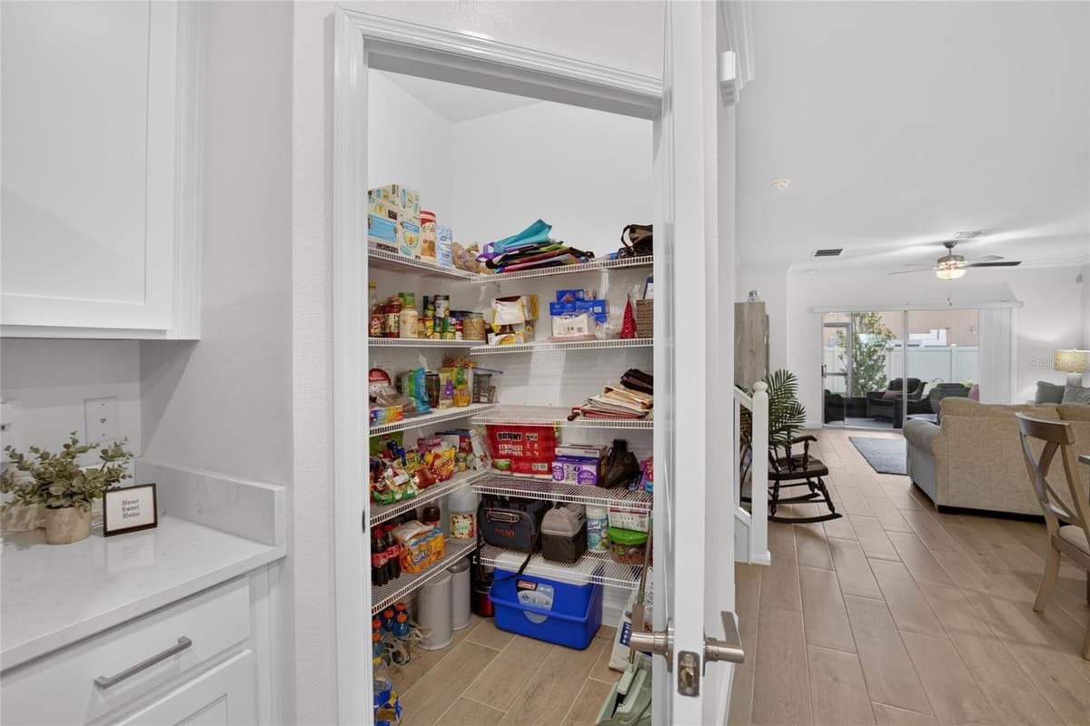 17242 HOLLY WELL AVENUE — photo 16 of 96