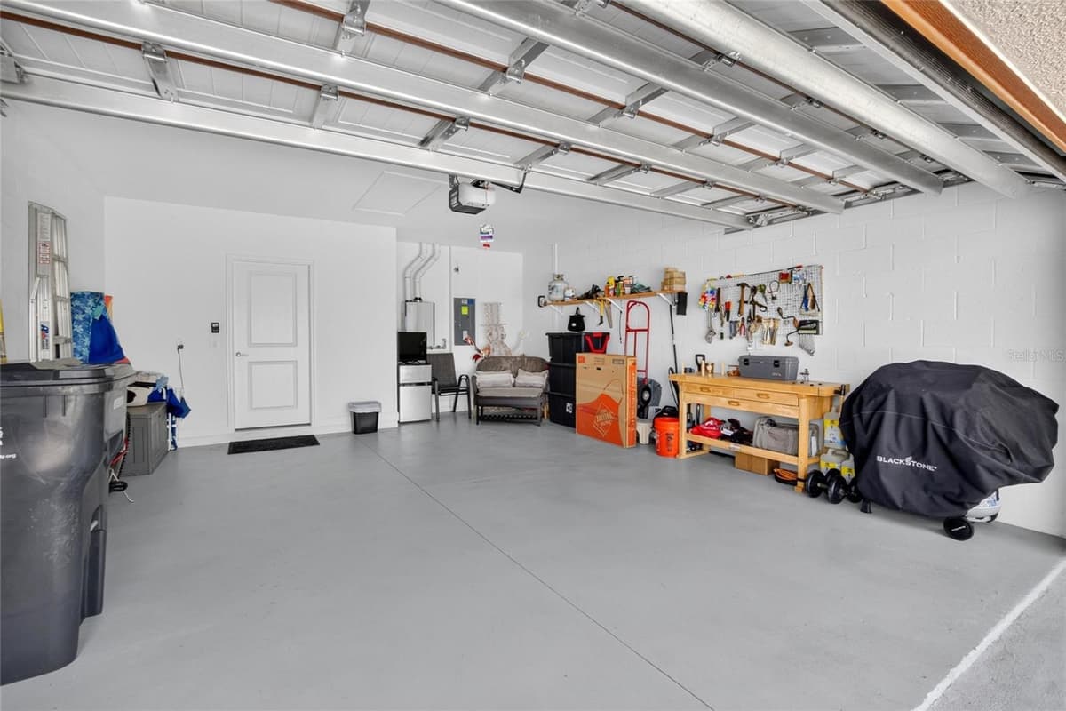 17242 HOLLY WELL AVENUE — photo 4 of 96