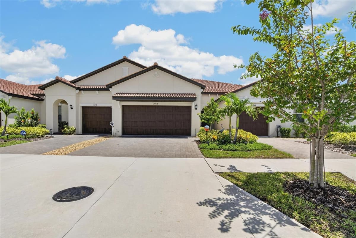 17242 HOLLY WELL AVENUE — photo 46 of 96
