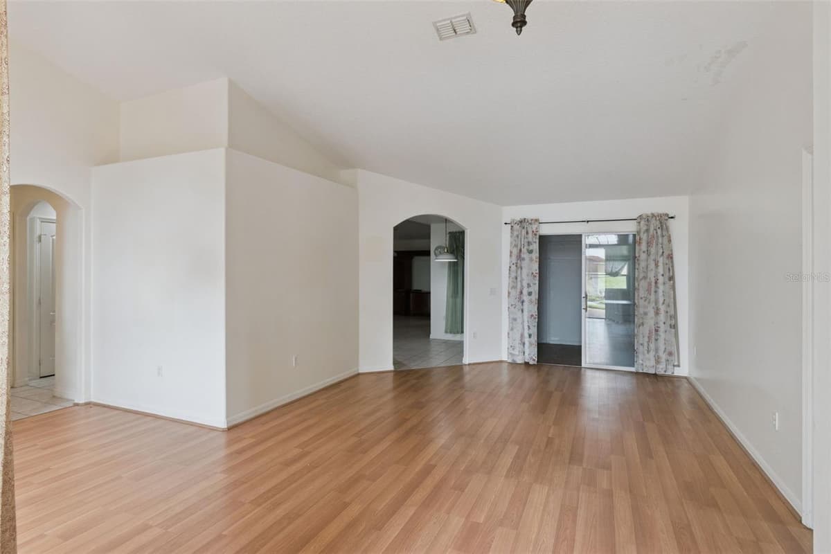 236 DOLCETTO DRIVE — photo 18 of 36