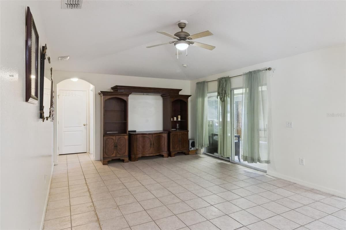 236 DOLCETTO DRIVE — photo 10 of 36