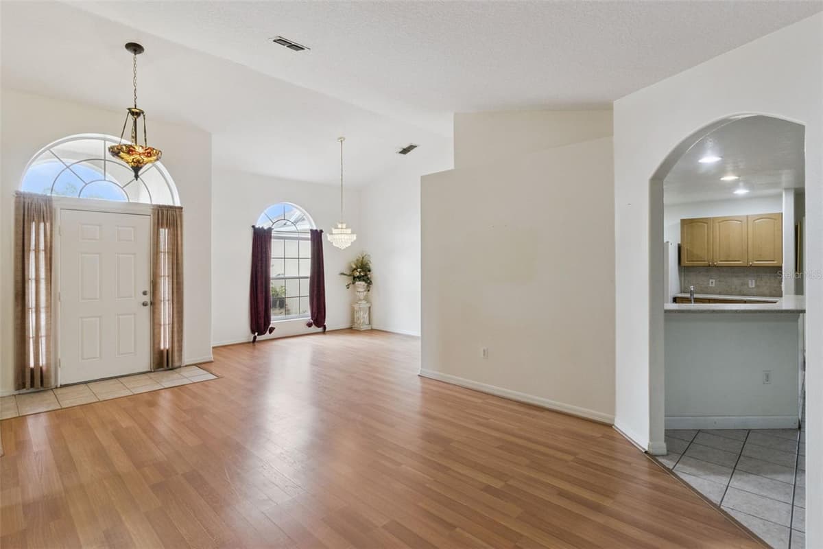 236 DOLCETTO DRIVE — photo 4 of 36