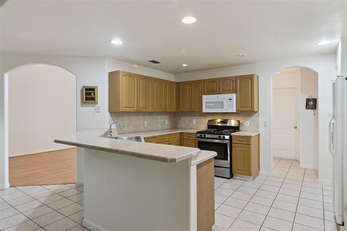 236 DOLCETTO DRIVE — photo 13 of 36